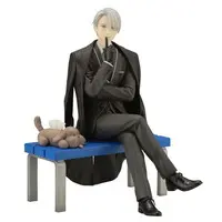 ARTFX J - Yuri!!! on Ice / Victor Nikiforov