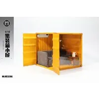 Container Hut A Resin