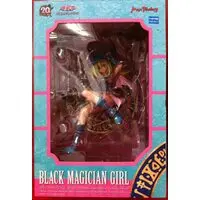 Figure - Yu-Gi-Oh! / Dark Magician Girl
