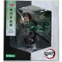 ARTFX J - Demon Slayer: Kimetsu no Yaiba / Kamado Tanjirou