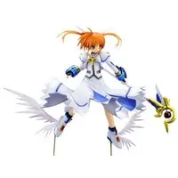 Figure - Mahou Shoujo Lyrical Nanoha / Takamachi Nanoha