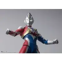 S.H.Figuarts - Ultraman Decker