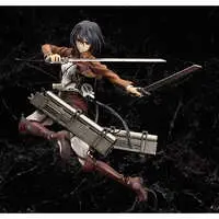 Figure - Shingeki no Kyojin (Attack on Titan) / Mikasa Ackerman & Eren Yeager