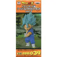 World Collectable Figure - Dragon Ball / Vegetto & Trunks