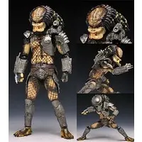 Revoltech - Predator