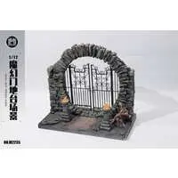 Figure Display - Magic Gate Terrace