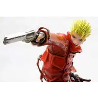 ARTFX J - Trigun - Badlands Rumble / Vash the Stampede