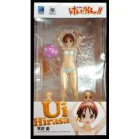 Beach Queens - K-ON! / Hirasawa Ui