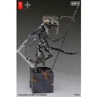 Garage Kit - Figure - Sazen