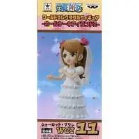 World Collectable Figure - One Piece / Charlotte Pudding