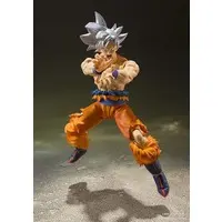 S.H.Figuarts - Dragon Ball / Son Gokuu