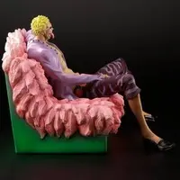 Figure - One Piece / Donquixote Doflamingo