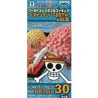 World Collectable Figure - One Piece / Donquixote Doflamingo