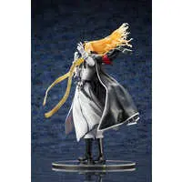 ARTFX J - Dies irae / Reinhard Tristan Eugen Heydrich