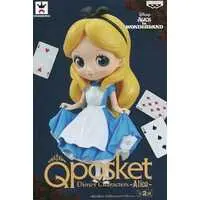 Q posket - Alice in Wonderland
