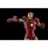 Figure - The Avengers / Tony Stark