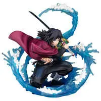 Figuarts Zero - Demon Slayer: Kimetsu no Yaiba / Tomioka Giyuu
