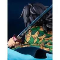 Figuarts Zero - Demon Slayer: Kimetsu no Yaiba / Tomioka Giyuu