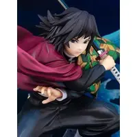 Figuarts Zero - Demon Slayer: Kimetsu no Yaiba / Tomioka Giyuu