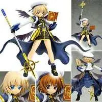 Figure - Mahou Shoujo Lyrical Nanoha / Yagami Hayate