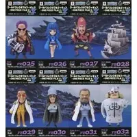 World Collectable Figure - One Piece / Binz & Monkey D. Garp & Aokiji (Kuzan)
