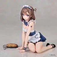 Figure - Gray Duckling Maid