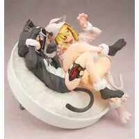 Figure - Infinite Stratos / Laura Bodewig & Charlotte Dunois