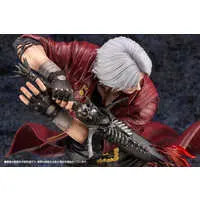 ARTFX J - Devil May Cry