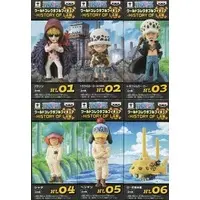 World Collectable Figure - One Piece / Penguin & Donquixote Rosinante & Trafalgar Law