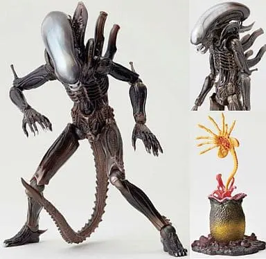 Revoltech - Alien