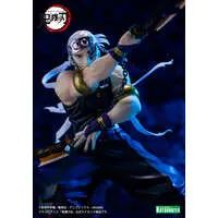 ARTFX J - Demon Slayer: Kimetsu no Yaiba / Uzui Tengen