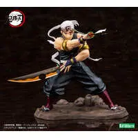 ARTFX J - Demon Slayer: Kimetsu no Yaiba / Uzui Tengen