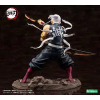 ARTFX J - Demon Slayer: Kimetsu no Yaiba / Uzui Tengen