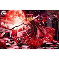 Figure - With Bonus - Touhou Project / Flandre Scarlet & Remilia Scarlet