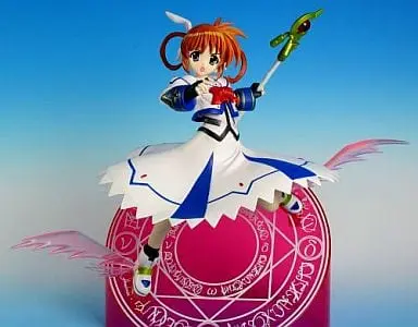 Figure - Mahou Shoujo Lyrical Nanoha / Takamachi Nanoha