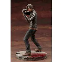 Figure - Biohazard (Resident Evil) / Leon S. Kennedy