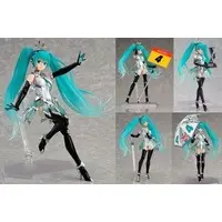 figma - VOCALOID / Hatsune Miku & Racing Miku