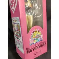 Figure - Rio Paradise