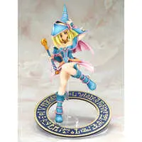 Figure - Yu-Gi-Oh! / Dark Magician Girl