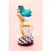 ARTFX J - Urusei Yatsura (Those Obnoxious Aliens) / Lum