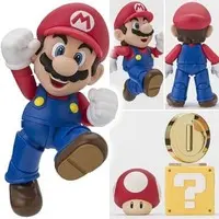 S.H.Figuarts - Super Mario