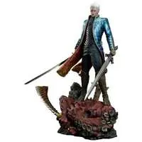 Figure - Devil May Cry