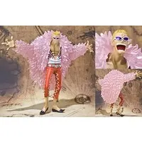 Figure - One Piece / Donquixote Doflamingo