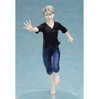 Figure - Yuri!!! on Ice / Victor Nikiforov & Katsuki Yuuri