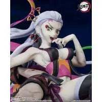 Figuarts Zero - Demon Slayer: Kimetsu no Yaiba / Gyuutarou & Daki