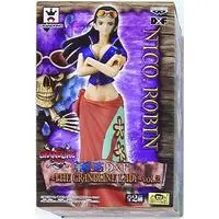 Prize Figure - Figure - One Piece / Nico Robin