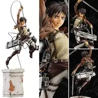 Figure - Shingeki no Kyojin (Attack on Titan) / Mikasa Ackerman & Eren Yeager