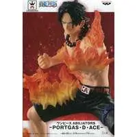 Prize Figure - Figure - One Piece / Portgas D. Ace