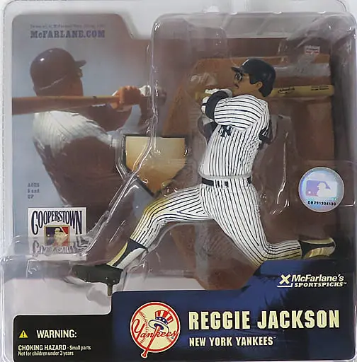REGGIE JACKSON - Reggie Jackson (New York Yankees) - 'McFARLANE’S SPORTSPICKS' COOPERSTOWN COLLECTION Series 1