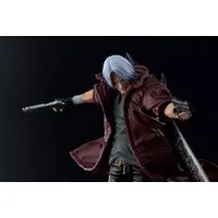 Figure - Devil May Cry